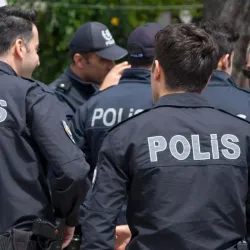 Polis üniformalarına NATO ayarı!