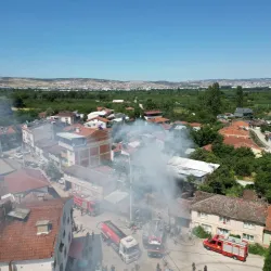 İnegöl'de yangın alarmı! Ekipler seferber oldu