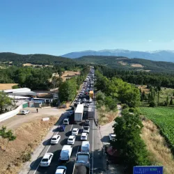 Yangın Nedeniyle Kapanan Yol Yeniden Ulaşıma Açıldı