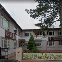 130 Yılı Aşan Tarihiyle İnegöl'ün En Eski Okulu Hâlâ Ayakta! Cırgıt Hoca'dan Gazipaşa'ya