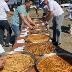 Rumeli Ayhan İnegöl'de Sahne Alacak! 25. Pita Festivali Başlıyor