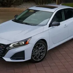 Otomotiv Devinden Şok Karar! 34 Yıllık Efsane Modelin Fişi Çekiliyor