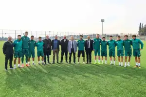 BUÜ’den Bursaspor’a tam destek