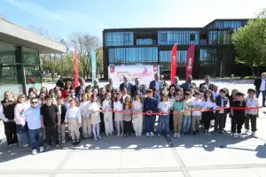 İnegöl’de 150 öğrenciden sanat gösterisi