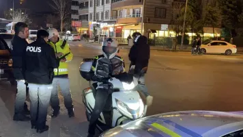 Piyasacılara polis ablukası