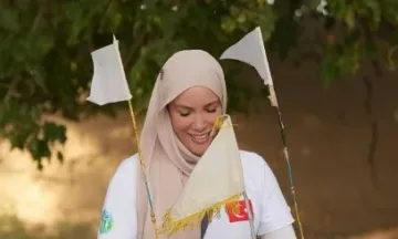 Gamze Özçelik yeni diziyle ekranlara geri dönüyor