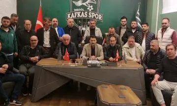 Kafkasspor’da kriz büyüyor mu? Yönetimden gece yarısı yanıt