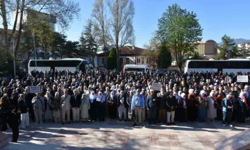 Bilecik’te hacı adayları dualarla uğurlandı
