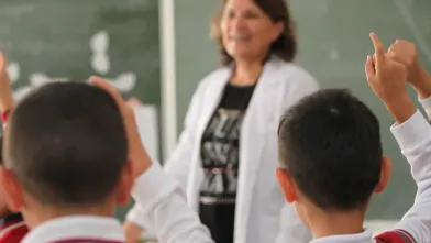 Ara tatil kalkıyor mu? Bakan açıkladı