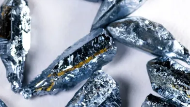 Altından 400 kat daha değerli! Gramı ev aldırıyor