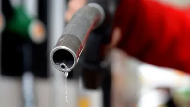 Depoları doldurun! Gece yarısı akaryakıta dev zam