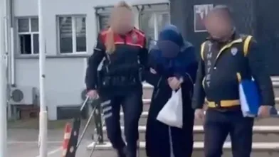 77 yaşındaki kocasını parçalara ayırdı!