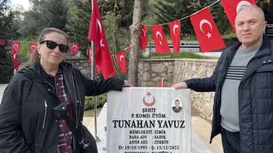 Şehit mezarında skandal! Hatırası çalındı