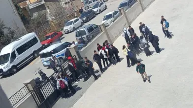 Bir okulda daha peş peşe silah sesleri!