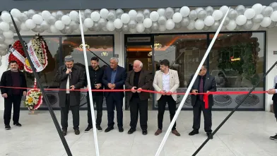 Tarihi meşhur Bursa Cantıkçısı ve Toros Dondurma artık İnegöl'de