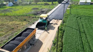 İnegöl’de 1300 metrelik yol baştan yapılıyor