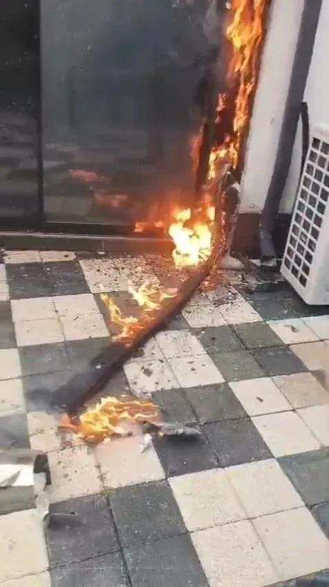 İnegöl'de yazlık ev alevlere teslim oldu!