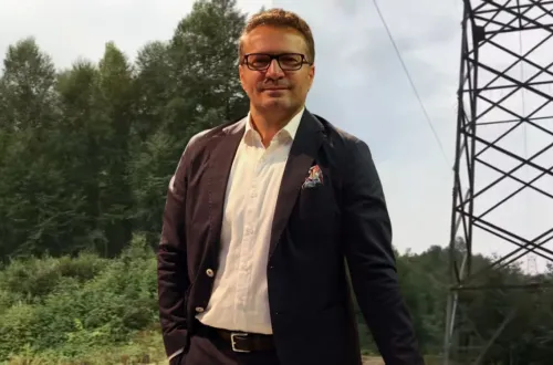 Haluk Özbek’ten Çağrı: “Mobilyacılığın Vücudu Yok Ediliyor!”