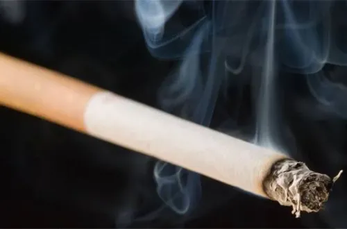 Sigara tiryakilerine kötü haber! Okkalı zam geldi