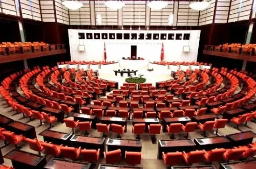 Milyonları ilgilendiriyor! Yeni resmi tatil gündemde