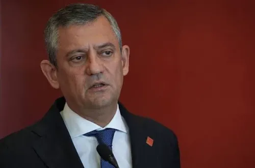 Özgür Özel YENİ Parti MYK kadrosunu açıkladı