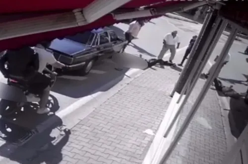 Otomobilin çarptığı yaya ağır yaralandı!