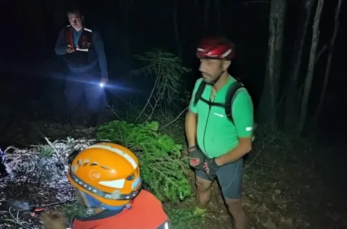 Bisikletiyle Mahsur Kaldı! Dronla Kurtarıldı