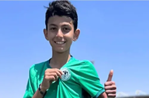 İnegöllü Ömür Salacan Konyaspor altyapısına transfer oldu
