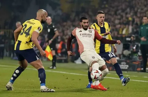 Fenerbahçe-Lyon Canlı İzleme: Hangi Yayın Yasal?