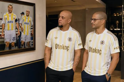 Fenerbahçe'nin eski yıldızı Müslüman oldu