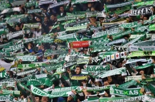 Karagümrük-Bursaspor Selçuksports'tan canlı izle