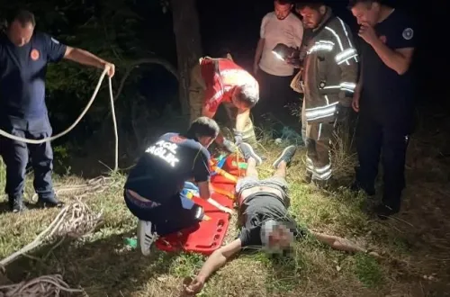 Alkollü sürücü şarampole yuvarlandı!