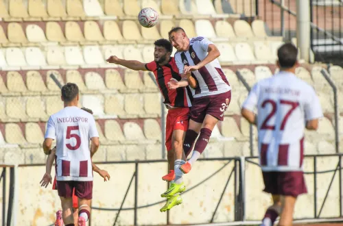 İnegölspor hazırlık maçında Gölcükspor’u 2-1 mağlup etti