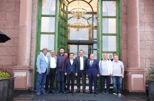 Kayserispor, Bursaspor yönetimini ağırladı