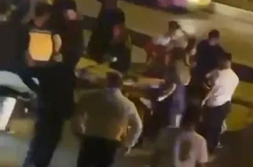 Otomobil 2 Yayaya Çarptı: Birinin Durumu Kritik