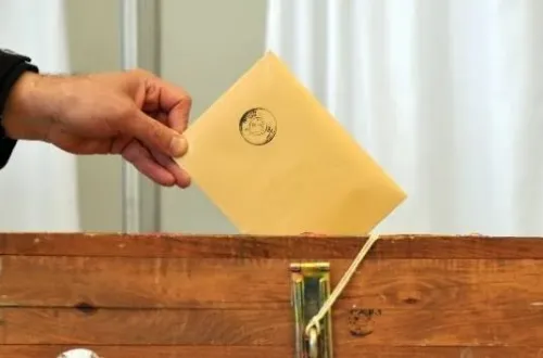 Cumhurbaşkanı yardımcısı seçim için tarih verdi!