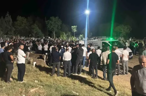 İnegöl’de 13 yaşındaki Ayşegül Gölen göz yaşları ile defnedildi