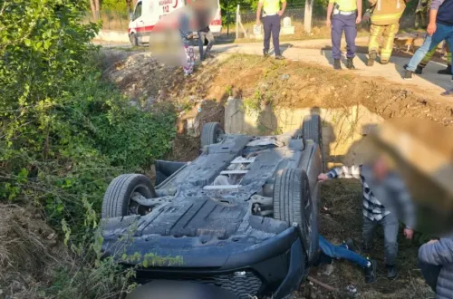 İnegöl'de cenaze yolunda can pazarı! Çok sayıda yaralı var