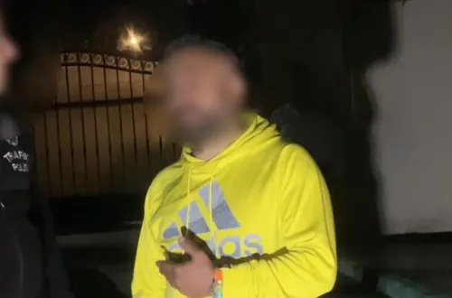 Polisten kaçtı, trafiği birbirine kattı! Sonu karakolda bitti