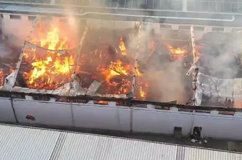 Bursa’da büyük yangın alarmı! AFAD KBRN ekibi de bölgeye gitti