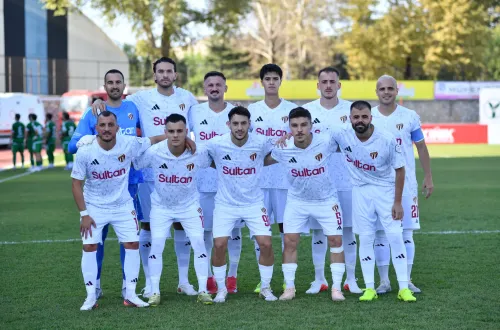 İnegölspor İlk Yarıyı Önde Bitirdi, Sahadan Mağlup Ayrıldı