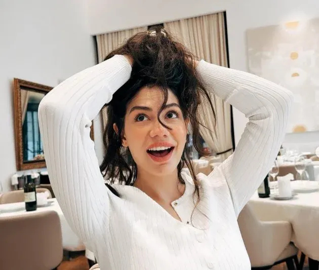 Eşref Rüya’nın Nisan’ı Demet Özdemir’in Yeni Rotası Belli Oldu Eşref Rüya’nın Nisan’ı Demet Özdemir’in Yeni Rotası Belli Oldu