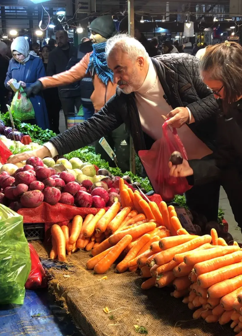 CHP İnegöl İlçe Başkanı Şahin’den pazar ve zam açıklaması