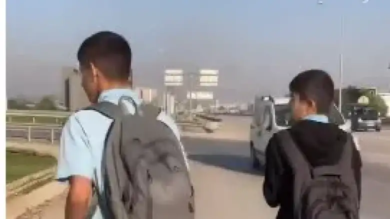 İnegöl'de otobüs bulamayan öğrenciler kilometrelerce yürüyor!