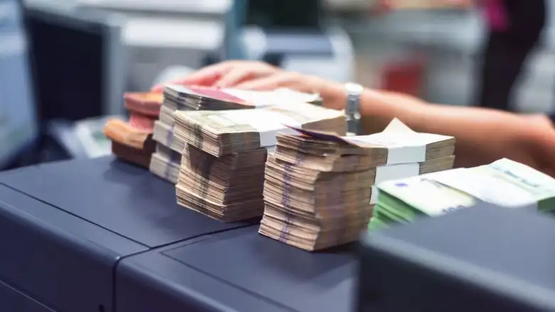 23 yıllık banka satışa çıkıyor