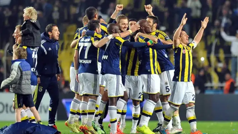 Fenerbahçe - Stuttgart Maçı Ne Zaman, Saat Kaçta, Hangi Kanalda? İşte Yayın Bilgileri