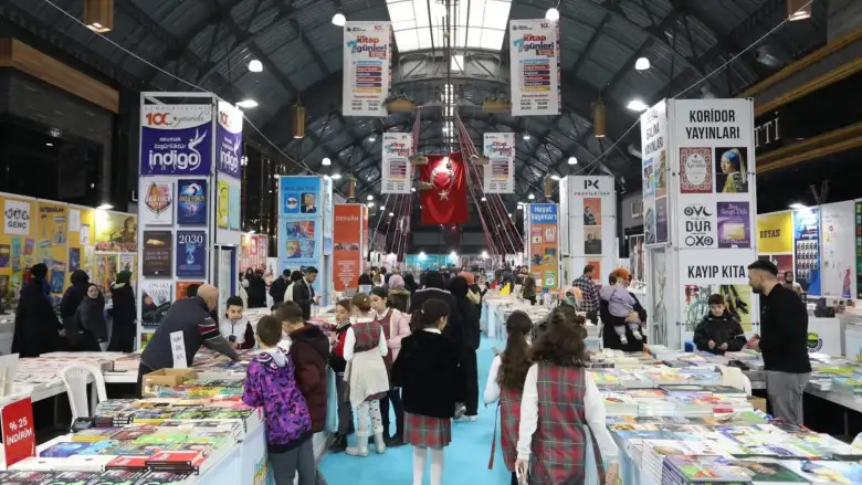 Nurullah Genç'ten Nedim Şener'e... Ünlü kalemler İnegöl'e geliyor