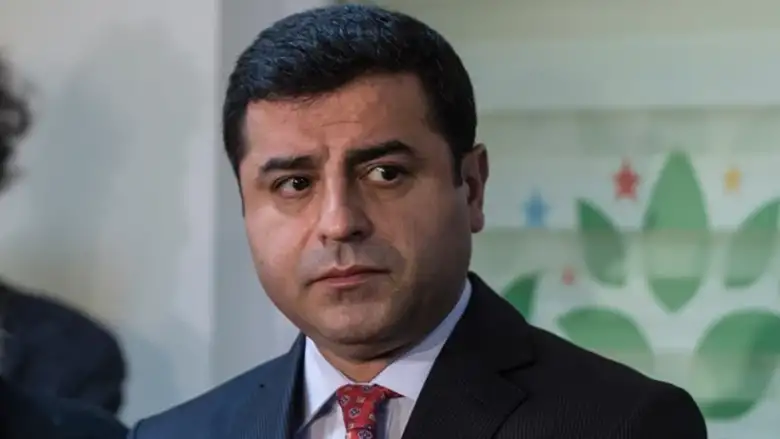 Selahattin Demirtaş’tan Bahçeli ve Özel’e barış mesajı