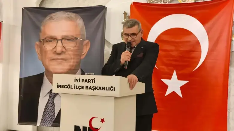 İYİ Parti İnegöl İlçe Başkanı Recep Bayrak’tan yeni yıl mesajı