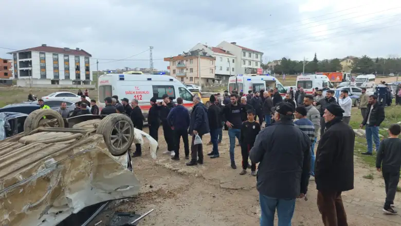 İnegöl'de can pazarı 7 yaralı